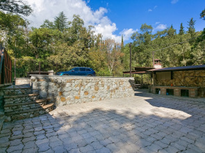 Квартира на 3 этаже гостевого дома Алуштик