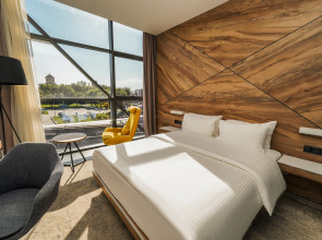 Отель Messier 53 Yerevan