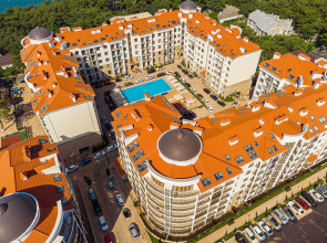 Апартаменты Дизайнерская мансарда в 150 метрах от моря