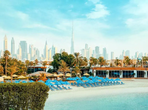 Отель Dubai Marine Beach Resort & Spa