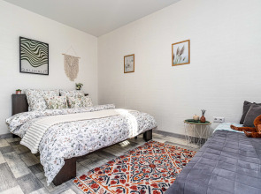 Квартира университетская 49