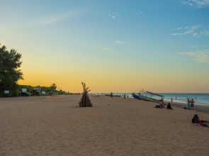 Отель Nilaveli Beach
