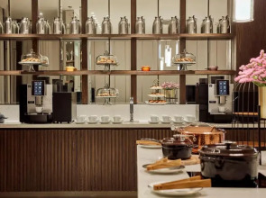 Montien Hotel Surawong Bangkok