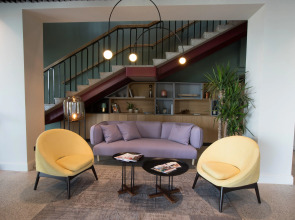 Отель Holiday Inn Telavi, an IHG Hotel