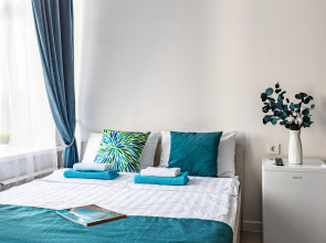 Апартаменты Уютная студия у метро Красносельская