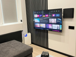 Квартира Джакузи Кино-проектор Игровая Приставка