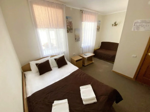 Гостиница Постоялецъ