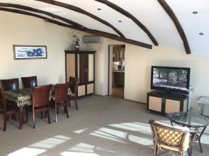 Отель Жемчужина Каламиты