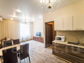 Апартаменты Двухкомнатные в центре города по Истомина 44