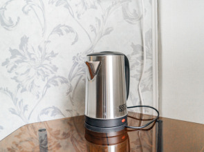 Апартаменты на Маршала Жукова 40