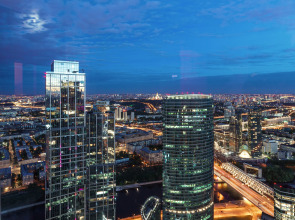 Апартаменты LordlyUp с караоке на  74 этаже