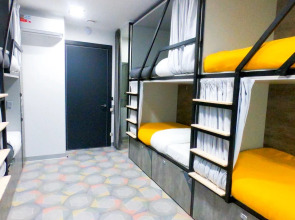 Хостел Poshtel VDali