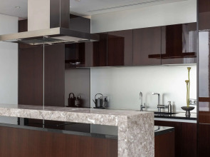 Апартаменты Panoramic Apartment by Roomley