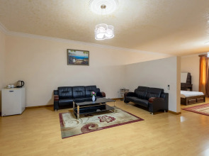 Отель La Defense Yerevan