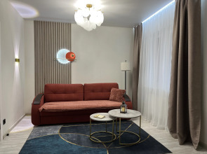 Квартира Парадайз LUX с камином в центре