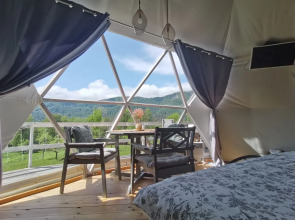 Глэмпинг МЕДОВЕЕВКА LIFE