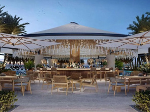 Курортный отель Sofitel Al Hamra Beach Resort