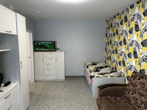 Квартира Уютная двухкомнатная 20 минут до центра