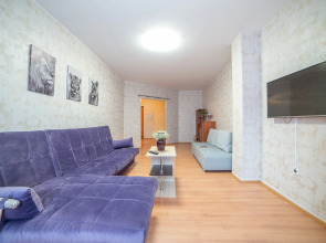 Апартаменты Трехкомнатная в центре