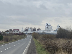 Частный дом с новым дизайнерским ремонтом и мебелью