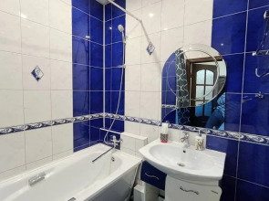 Квартира Трехкомнатная в Центре Города на Ямской