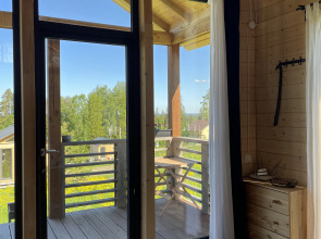 Дом Уютный домик у Игоры, белый