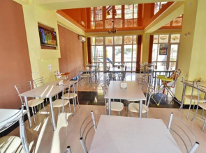 Отель Кронос