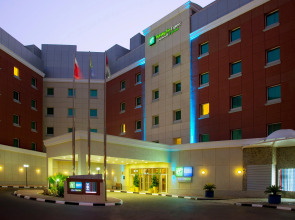 Holiday Inn Express Dubai Internet City an IHG Hotel