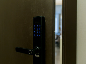 Апартаменты Griffin Apart на Комендантском