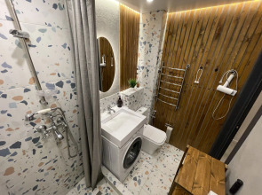 Квартира видовая дизайнерская 2х-комнатная в стиле Лофт