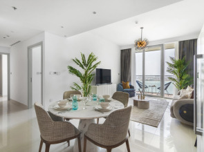 Апартаменты Welcome Home с видом на море 2 Спальни