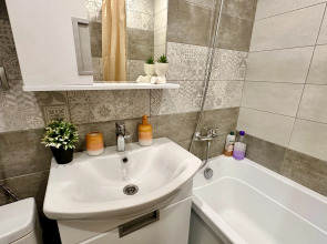 Квартира возле парка Героев Отечества