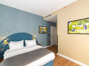 Nenessa Airport Hotel