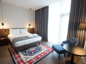 Отель Holiday Inn Telavi, an IHG Hotel