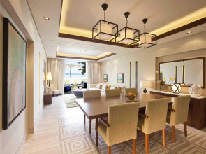 Отель JA The Resort - JA Palm Tree Court