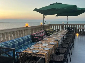 Отель NovART Gallery&Sea