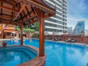 Отель The Landmark Bangkok