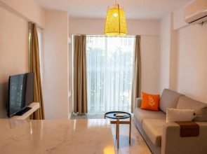 Отель Aloha Suites