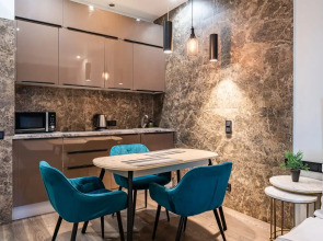 Апартаменты с Ванной у Окна