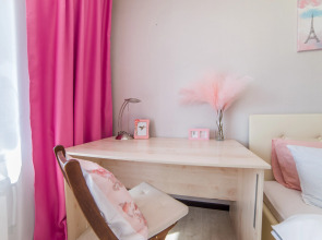 Апартаменты Двухкомнатные на Радищева 33