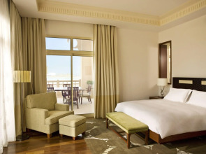 Grand Hyatt Doha Hotel & Villas