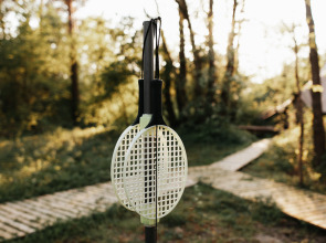 Поляна Глэмпинг, 1-я линия моря (12+)