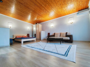 Kaspiyskiy Briz Guest House