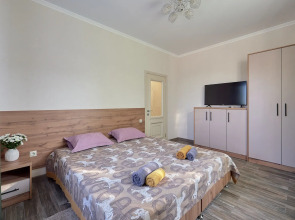 Квартира около Парка (парковка, мангал, беседка)