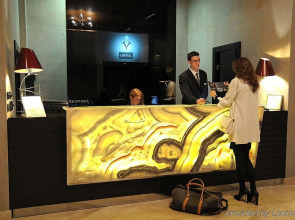 Отель Crystal Hotel Belgrade