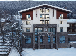 Отель Paliani