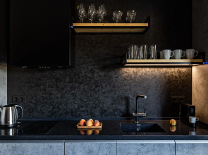 Апартаменты Leon Estate Apartments B23