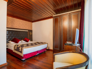 Отель Mediterra Art Hotel