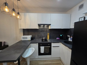 Апартаменты Евродвушка DeluxeApart Ильинские Луга