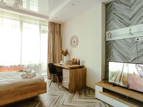 Апартаменты Lalapart Aristocrat с рабочим столом в ЖК Савеловский Сити